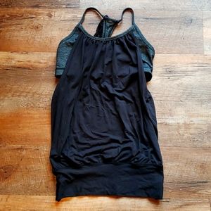 Lululemon No Limits Shelf Bra tank